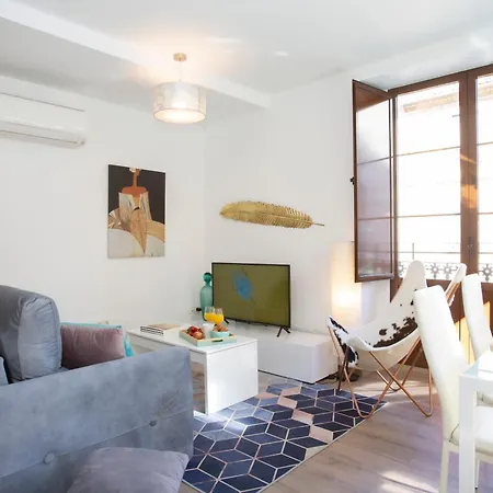 Apartment Singularstays Center