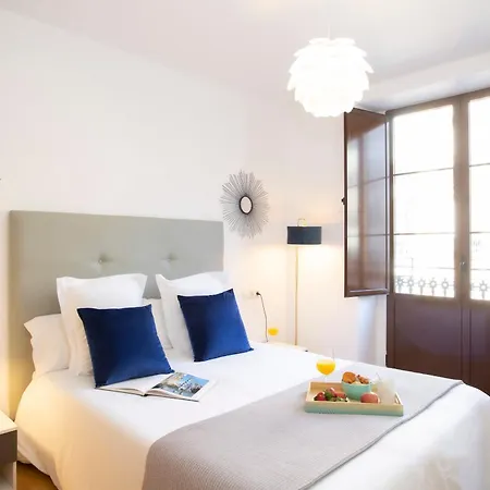 Apartment Singularstays Center