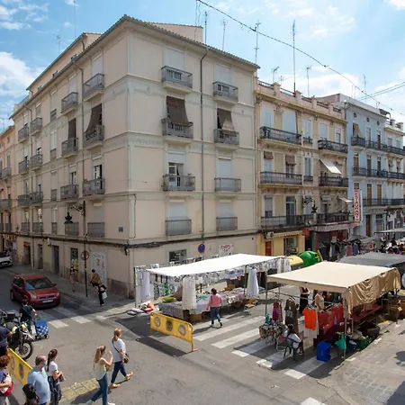 Apartment Singularstays Center *