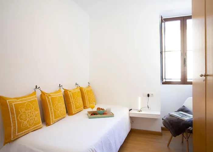 Appartamento Singularstays Center *