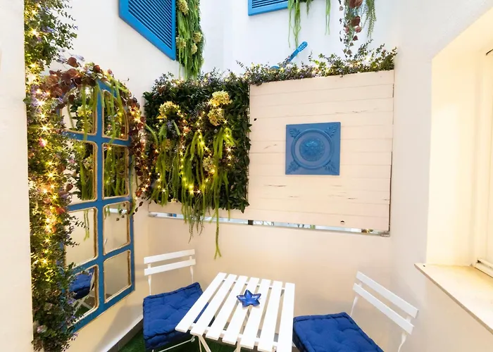 Appartamento Singularstays Center Valenza