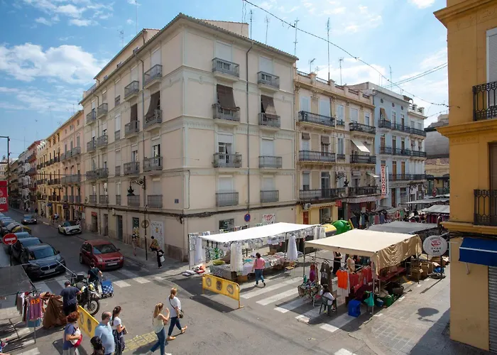 Appartamento Singularstays Center *