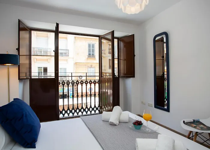Singularstays Center * Valenza
